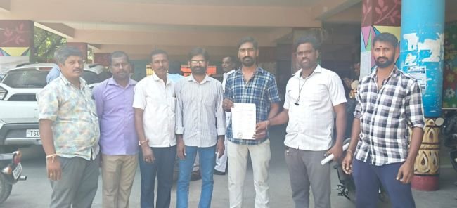 గుర్తింపునకు నోచుకోని పెద్దూర్ కాలనీ - మూడేళ్లుగా ఓటు హక్కుకు దూరం