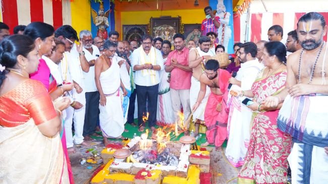రాష్ట్రం సుభిక్షంగా ఉండాలని ఆకాంక్షిస్తూ చెన్నకేశవస్వామి దేవస్థానంలో వరుణ యాగం