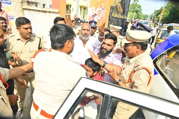 సుధాకర్ మృతుకపోలీసుల వైఫల్యమే.