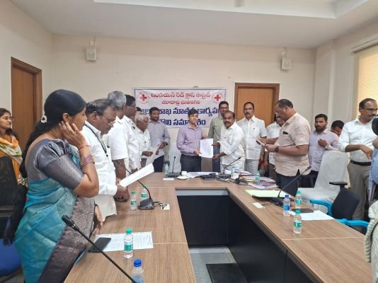 రెడ్‌క్రాస్ డైరెక్టర్‌గా* కొమ్మిడి ప్రభాకర్‌రెడ్డి