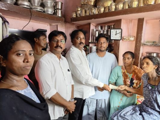క్యాన్సర్ పేషెంట్ కు ₹5,000/- ఆర్థిక సహాయం