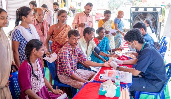 గీతం బిజినెస్ స్కూల్  ఆధ్వర్యంలో వైద్య శిభిరం 