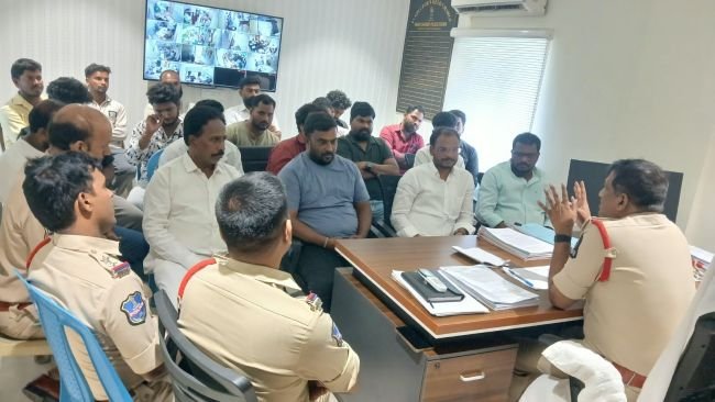 దసరా నవరాత్రి ఉత్సవాలను ప్రశాంతంగా జరుపుకోవాలి 