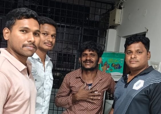 కరీంనగర్‌లో బైక్ దొంగ అరెస్ట్: మోటార్ సైకిల్ స్వాధీనం