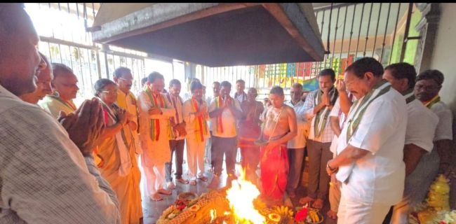 వేంకటేశ్వరస్వామి టెంపుల్ లో పూజలు 