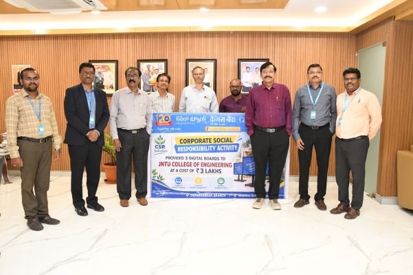 కెనరా బ్యాంక్ నుంచి జేఎన్‌టీయూ సీఈఏకు మూడు డిజిటల్ బోర్డులు