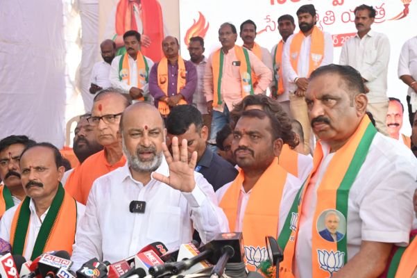 మోదీ లేని భారత్‌ను ఊహించలేం...