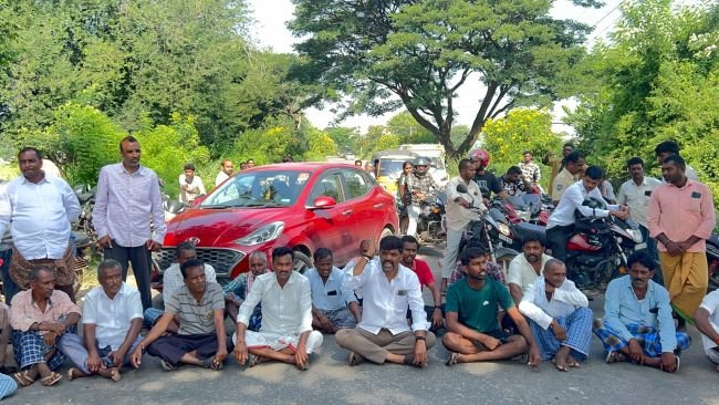 విద్యుత్‌ కోతలపై రోడ్డెక్కిన అన్నదాతలు