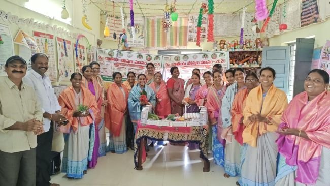 టి. నరసాపురంలో ఘనంగా అంగన్‌వాడీ ఉత్సవం