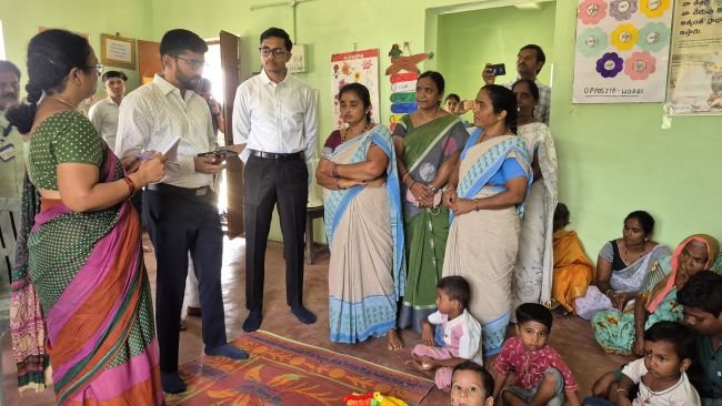 అంగన్‌వాడీ కేంద్రాన్ని తనిఖీ చేసిన కలెక్టర్ ఓ.ఆనంద్