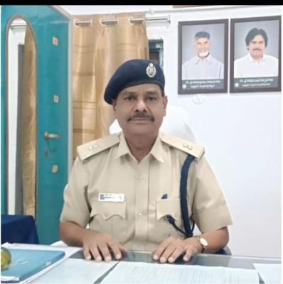 39 మద్యం దుకాణాలకు లాటరీ  నేడు అనంతపురం కలెక్టర్ సమక్షంలో డ్రా ఆఫ్ లాట్స్  ఉదయం 7.30 గంటల్లోపు అర్హత కలిగిన దరఖాస్తుదారులు హాజరు కావాలి