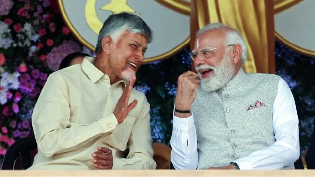 నేడు ఢిల్లీకి సీఎం చంద్రబాబు   ప్రధాని సహా పలువురు కేంద్ర మంత్రులతో భేటీ  రేపు సీఐఐ సదస్సులో పాల్గొనున్న సీఎం