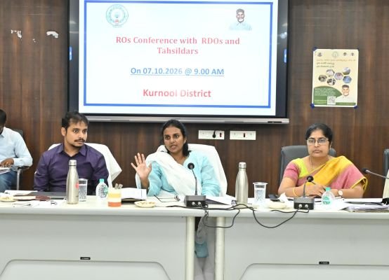 22ఏ కి సంబంధించి 15 రోజులకు మించి పెండింగ్‌లో ఉన్న దరఖాస్తులను వెంటనే పరిష్కరించాలి*