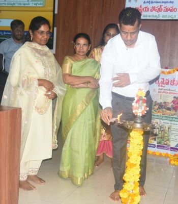 అంగన్‌వాడీ కేంద్రాల్లోని చిన్నారుల ఆరోగ్యంపై ప్రత్యేక శ్రద్ధ పెట్టాలి
