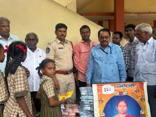 ఆవులమంద వరలక్ష్మి గారి పదవ వర్ధంతి 