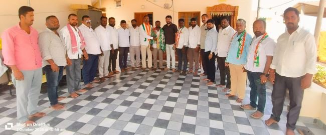వెలికట్ట కాంగ్రెస్ పార్టీ అధ్యక్షుడిగా అమ్ముల కిషన్ ఎన్నిక