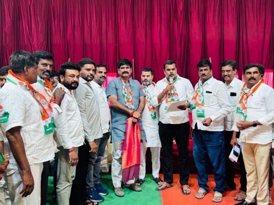 పార్టీకి పార్టీకి పూర్వవైభవం తీసుకురావడానికి ప్రతి కార్యకర్త సైనికులుగా పనిచేయాలి