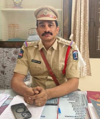 మునగాల సీఐగా ప్రతాప లింగం బాధ్యతల స్వీకరణ