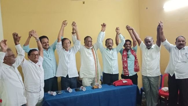 సీఈసీ ను తక్షణమే తొలగించాలి : ఇండియా కూటమి నేతల డిమాండ్