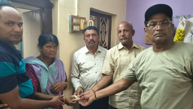తిరుపతిరావు కుటుంబానికి ఆర్థిక సహాయం    