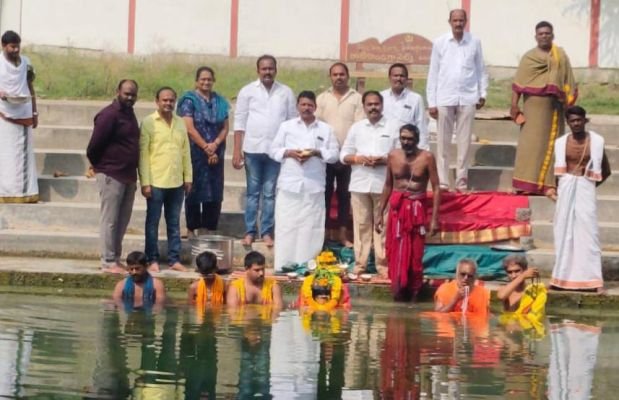 వర్షాల కోసం వరుణ జపం..