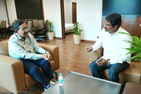 అభివృద్ధి పనులు, తాగునీటి సమస్యలపై మంత్రి నారాయణతో సమావేశం ఎమ్మెల్యే అశోక్ రెడ్డి 