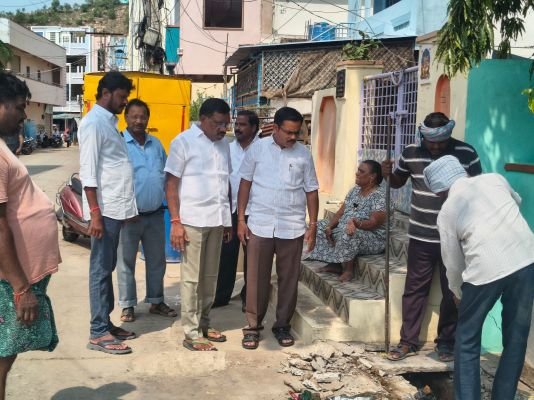 మురుగు కాలువల పరిశుభ్రతకు ప్రత్యేక చర్యలు – 20 మంది అదనపు కార్మికుల నియామకం