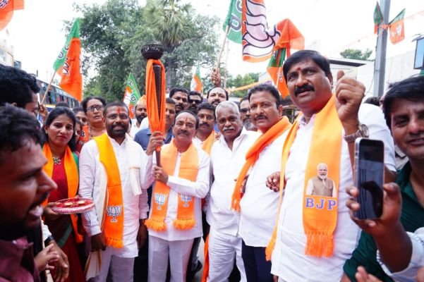 సేవా సంకల్ప్ అభియాన్ లో భాగంగా ఆల్వాల్ లో  ఘనంగా సేవా జ్యోతి కార్యక్రమం..