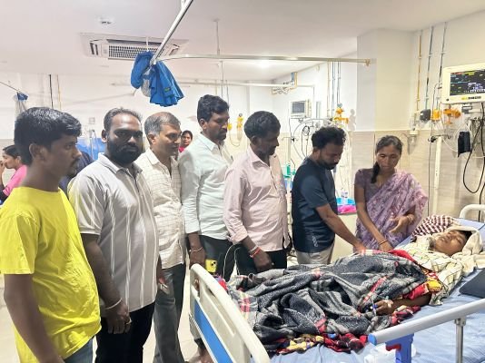 మైనారిటీ గురుకులంలో విద్యార్థిపై దాడి ఆరోపణ