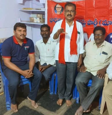 ప్రభుత్వమే పత్తిని కొనుగోలు చేయాలి