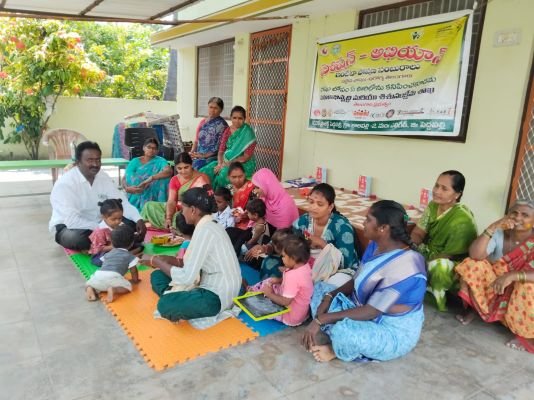 గర్భిణీలు, బాలింతలు పౌష్టికాహారం తీసుకోవాలి