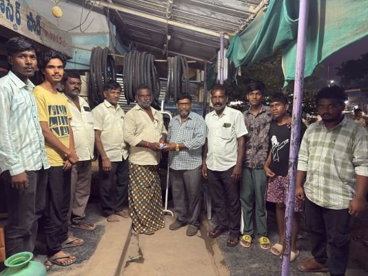 శ్రీ దుర్గ నవరాత్రి ఉత్సవాలకు రూ.15 వేల విరాళం