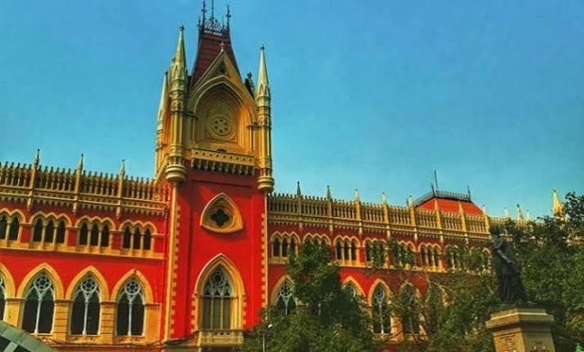న్యాయవాదుల సమ్మెపై కలకత్తా హైకోర్టు తీవ్ర ఆందోళన: న్యాయవ్యవస్థ స్తంభించిపోతోందని ధర్మాసనం వ్యాఖ్య!