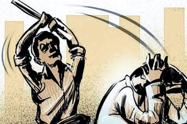 భూమి కోసం రక్తసంబంధాన్ని మరిచిన కొడుకు.. 