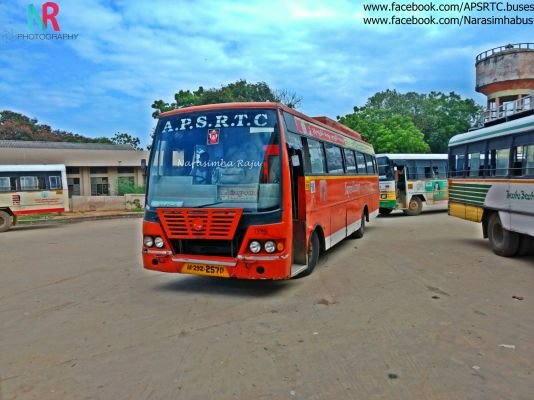 ఆర్టీసీ బస్సు డ్రైవర్‌కు గుండెపోటు: ప్రయాణికులను కాపాడిన కన్నుమూత 