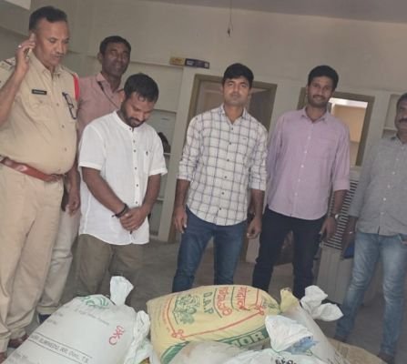 పీడీఎస్‌ బియ్యం పట్టివేత