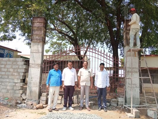 రాయమాల్పురం పాఠశాలకు మెయిన్ గేటు మరియు ఆర్చి నిర్మాణం