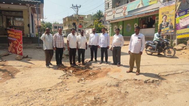 సమస్యల పరిష్కారానికి కృషి 