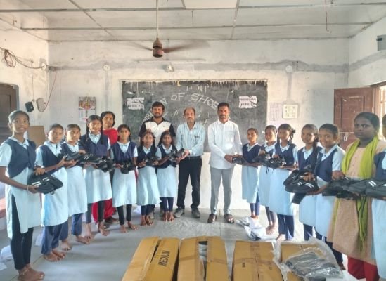 విద్యార్థుల ఉన్నతికి అండగా ఉంటాం