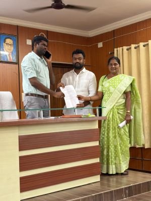 కాలేజీ రోడ్డులో రెడీమిక్స్ లారీల నిర్లక్ష్యంపై కార్పొరేషన్ సమావేశంలో ఫిర్యాదు విద్యార్థులు, ప్రజలకు ఇబ్బందులు కలగకుండా చర్యలు తీసుకోవాలని కోరిన బీజేపీ కార్పొరేటర్ కస్తూరి నాగరాజు
