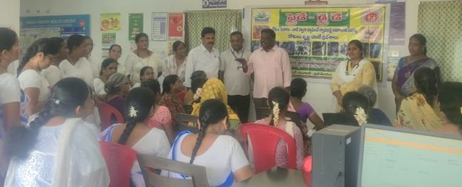 పరిసరాల పరిశుభ్రత తోనే దోమల నివారణ సాధ్యం