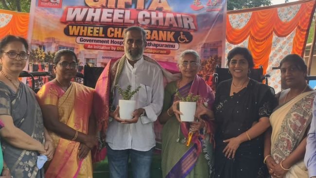పేద రోగులకు అండగా వీల్‌చైర్ బ్యాంక్  ‘గిఫ్ట్‌ ఏ వీల్‌చైర్‌’ కార్యక్రమానికి శ్రీకారం  తొలి అడుగుగా 25 వీల్‌చైర్లు విరాళంగా అందించిన ‘చదువుల అమ్మమ్మ’ ఏ.జీ. ప్రమీలమ్మ