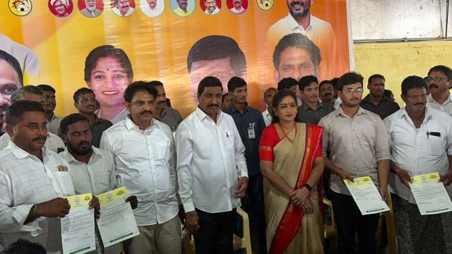 ఆపదలో ఆపన్నహస్తం.. సీఎంఆర్‌ఎఫ్‌ హోం మంత్రి వంగలపూడి అనిత