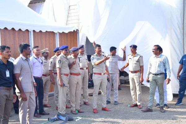 ముఖ్యమంత్రి  పర్యటనకు పటిష్ట పోలీసు బందోబస్తు ఏర్పాటు