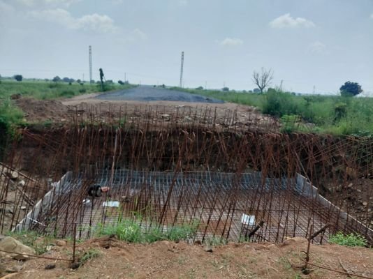 హైవే పనుల్లో నాణ్యతకు గండి