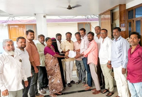 పట్టాదారుల స్థలాలను త్వరగా క్రమబద్ధీకరించాలి