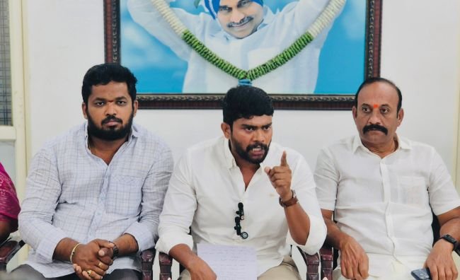 కార్పొరేటర్ ఊటుకూరు నాగార్జున మీడియా సమావేశం