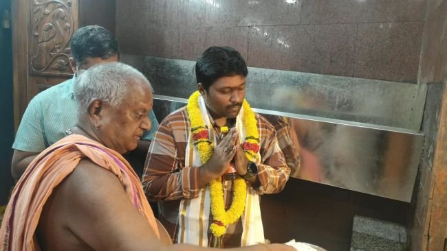 శనీశ్వర స్వామి వారి దర్శించుకున్న మెప్ప డైరెక్టర్