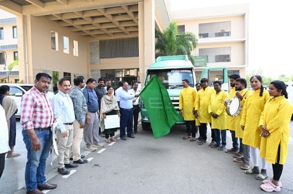 వెట్టిచాకిరీ నిర్మూలనకు ‘స్వేచ్ఛా రథం’