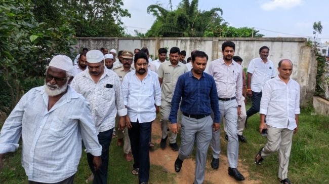 కభ్రస్థాన్ సమస్యకు పరిష్కారం - కలెక్టర్ దివాకర